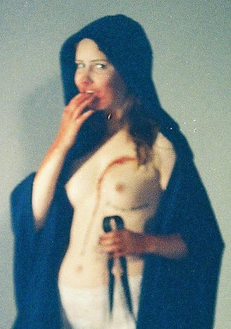 A obra "Never Gonna Go Away", autorretrato de Brianne Lee que fará parte da mostra Photo Paste. | Foto: Brianne Lee