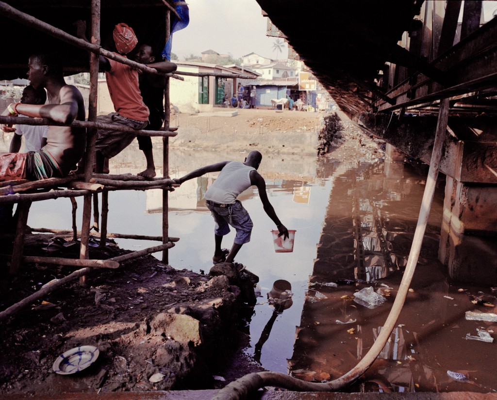 Fotografia da sÃ©rie "Water" de Mustafah Abdulaziz, vencedora da CompetiÃ§Ã£o Profissional do prÃªmio Sungenta.