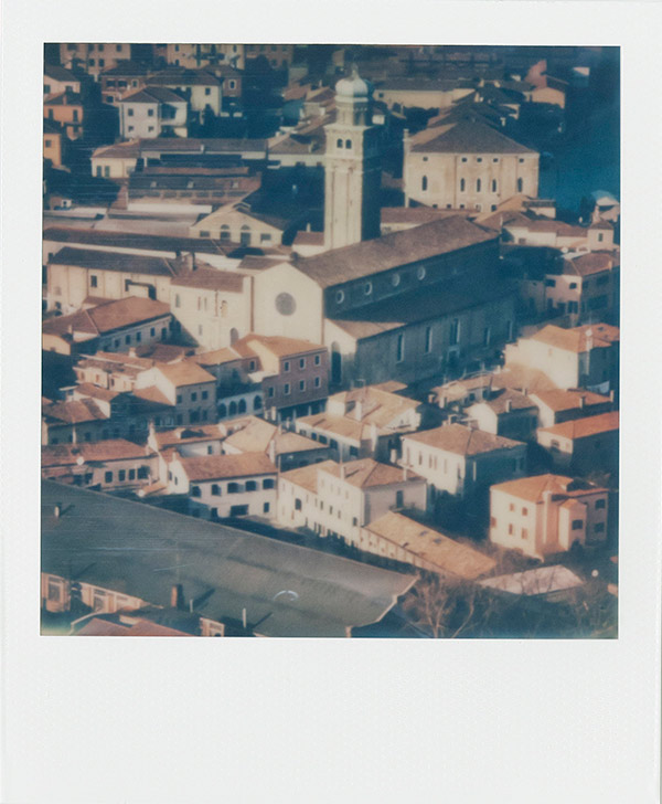 iPhotoChannel-polaroid-maior-mural-fotografo-no-guinness-book