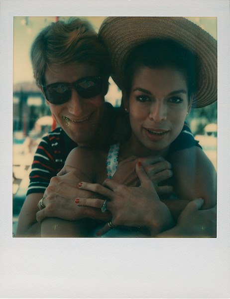 Yves Saint Laurent e Bianca Jagger em Veneza, 1973.