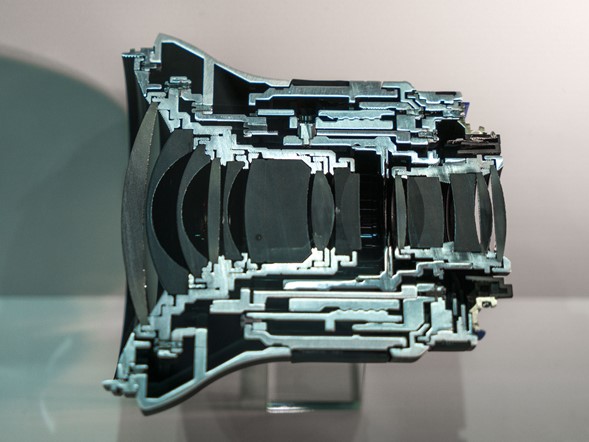 Lente Zeiss Milvus 21mm f/2.8