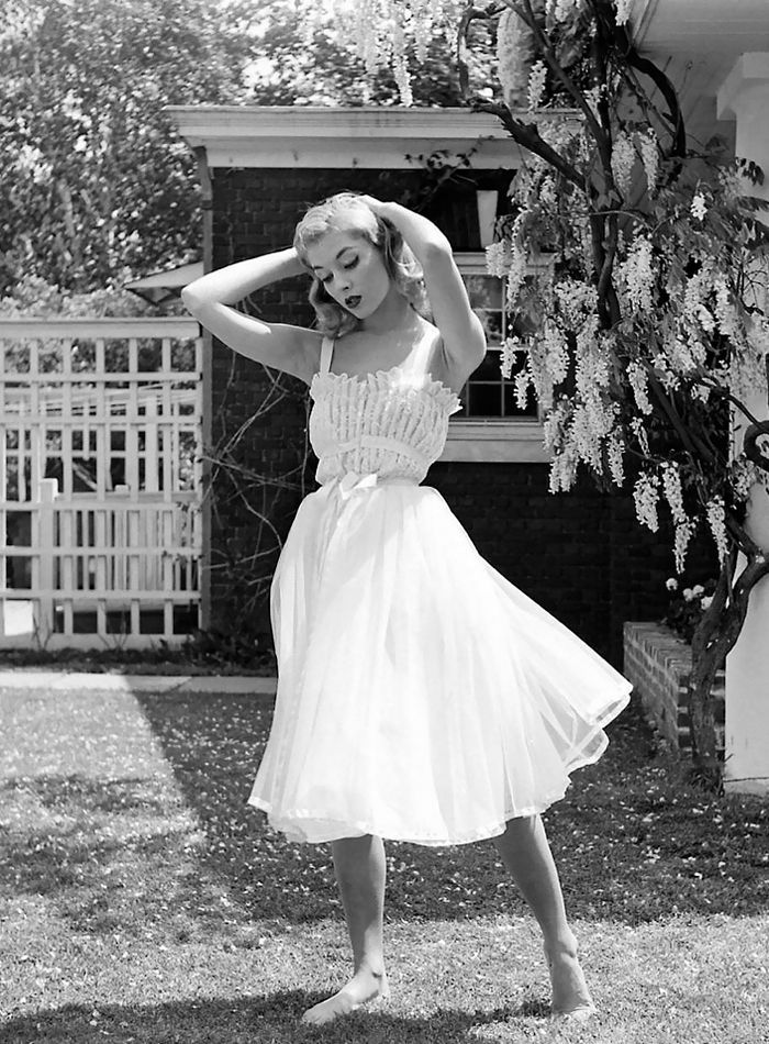 iphoto-fotografias-de-mulheres-dos-anos-50 (19)