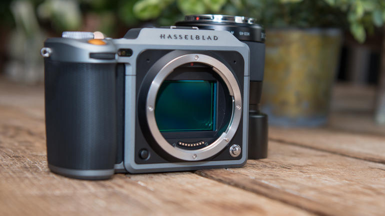 A Hasselblad X1D e seu sensor gigante | Foto: CNet