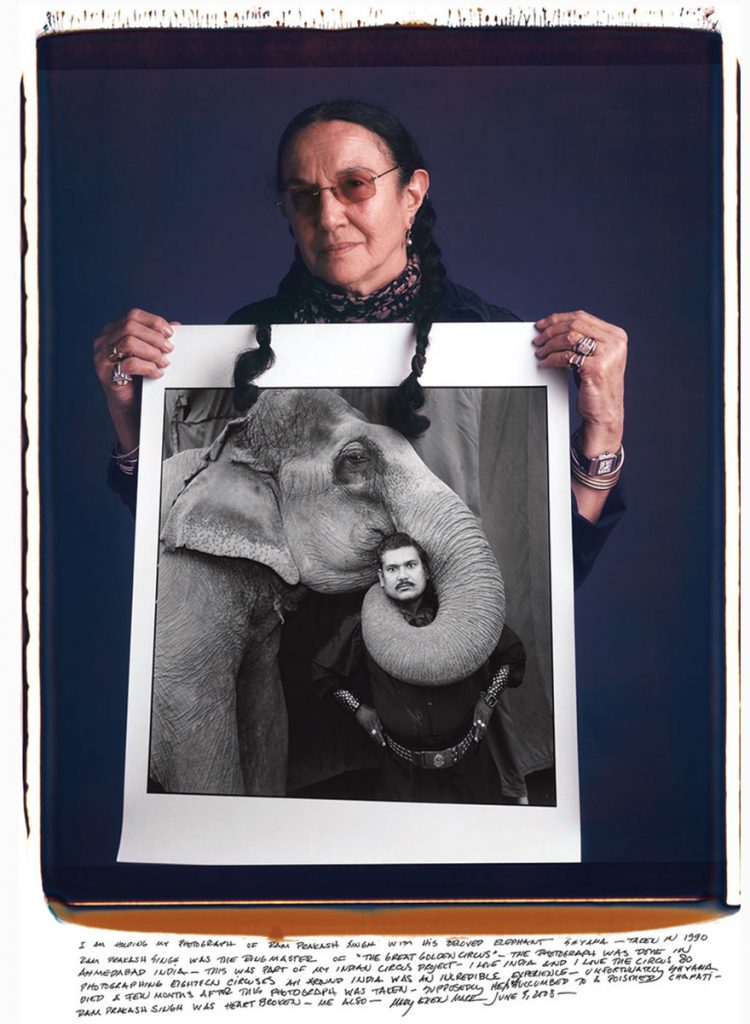 Marry Ellen Mark – Ringmaster With Elephant