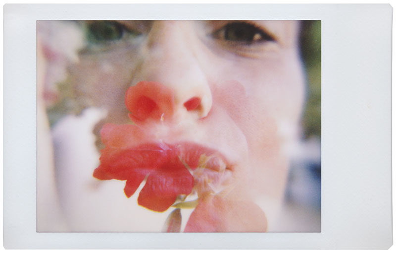 iphoto-lomography-camera-instantanea-automatica (6)