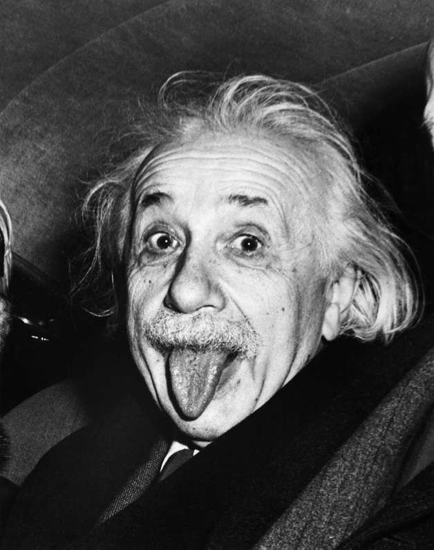 história por trás da foto - Albert Einstein mostrando a língua