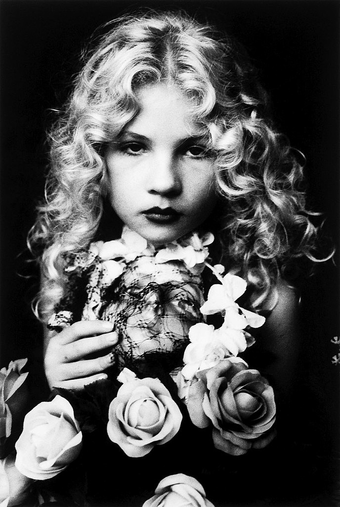 Irina Ionesco, a fotógrafa que foi condenada por tirar fotos nuas da filha - Eva Ionesco