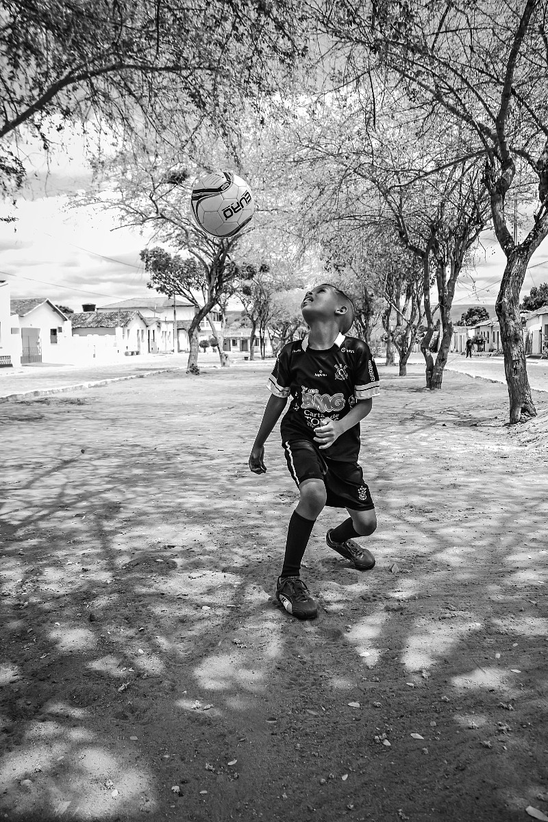 A imagem da fotógrafa Cris Teles, da cidade de Rumo Itaetê/BA, foi eleita a Foto do Dia.