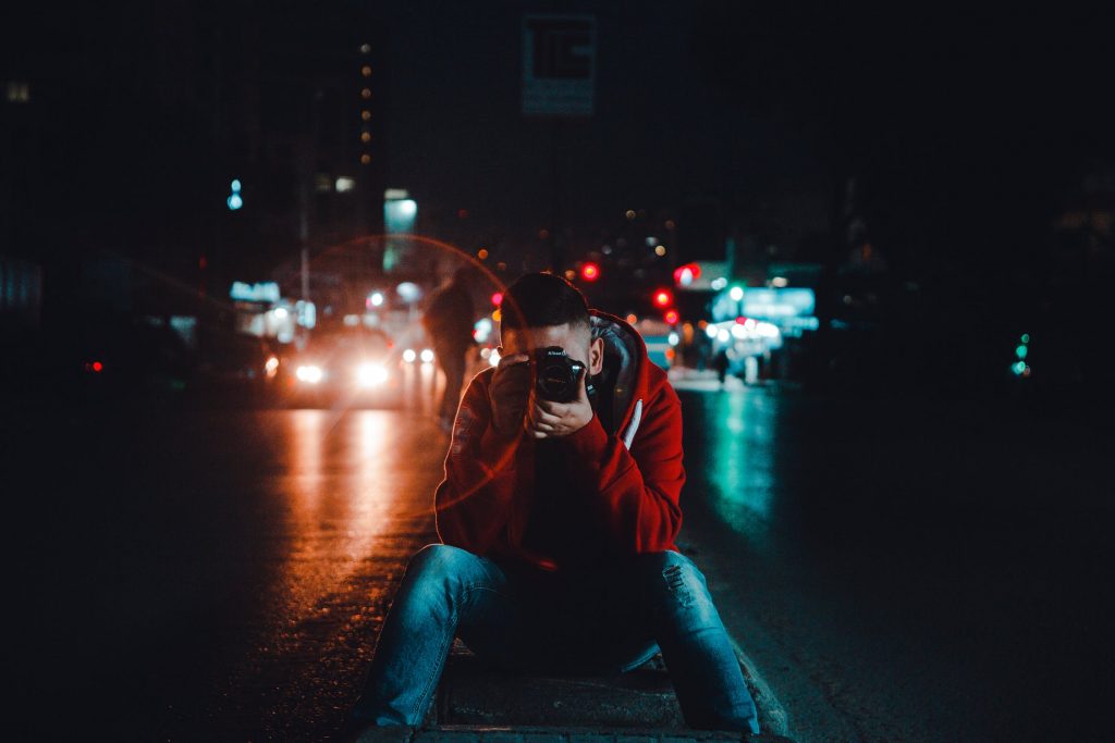 Como fotografar com o modo B é por que ele é seu melhor amigo para fotos ao anoitecer