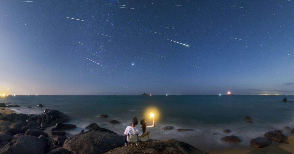 Fotógrafo captura imagem espetacular de chuva de meteoros