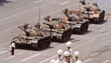 A história por trás da foto Tank Man (O Rebelde Desconhecido)